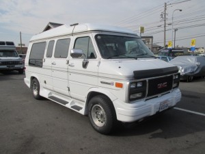 1994年　GMCバンデューラ