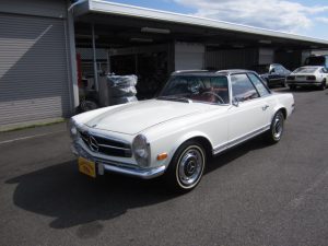 1917年　メルセデス・ベンツ 280SL