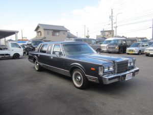 1989年　リンカーン タウンカーリムジンCorporate-Coachworks