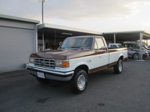 1987年　F150 XLT-LARIAT