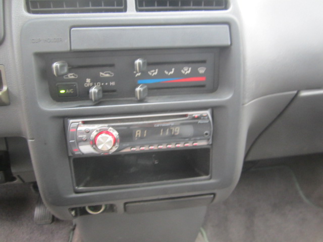 1996年 T100