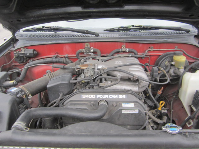 1996年 T100