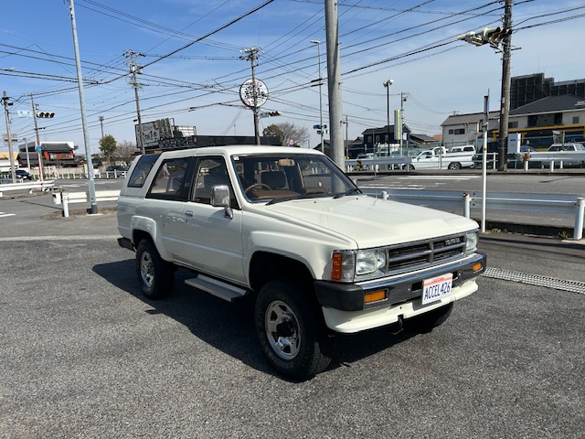 S62年 ハイラックスサーフ SSRリミテッド