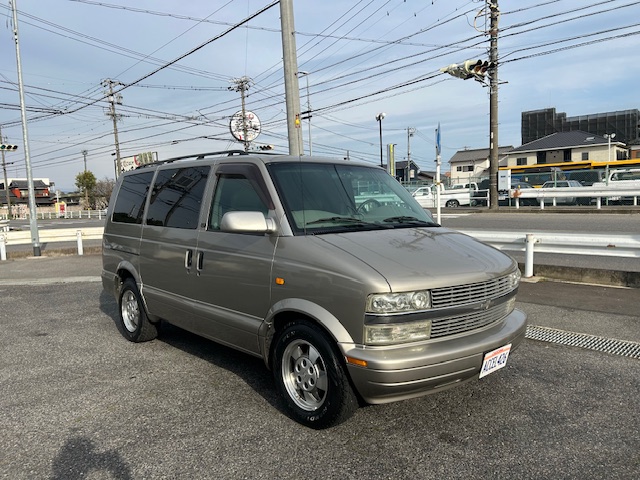 2003年 アストロ LT-AWD